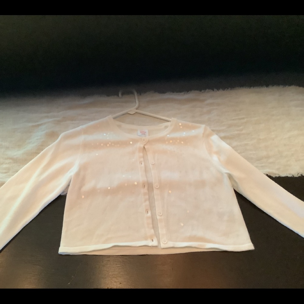 Juniors short wasted light sweater
